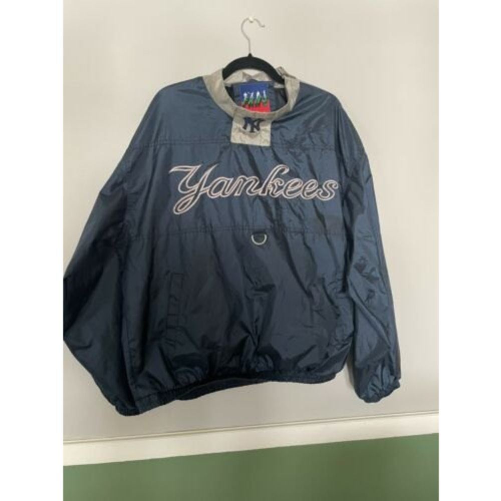 Yankees Windbreaker Pullover Jacket - Picture 7 of 12